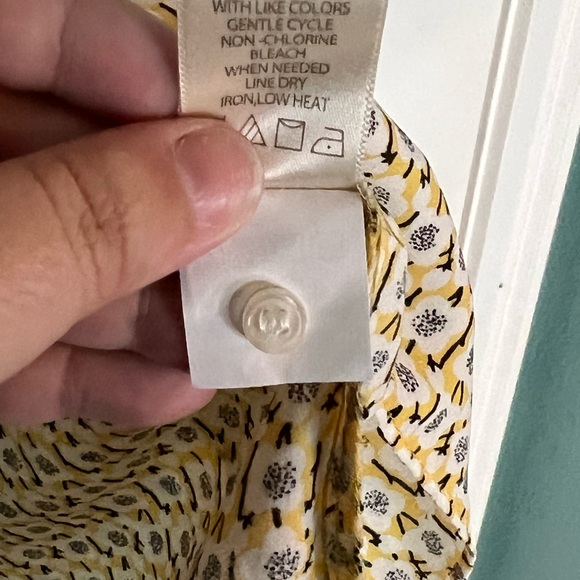 Max Studio Yellow Blouse - Picture 7 of 8